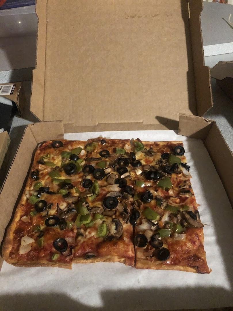 Falbos Pizzeria
