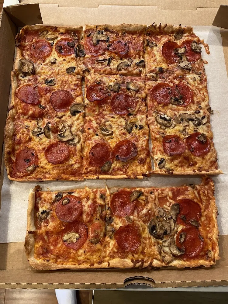 Large Pepperoni and Mushroom Pizza